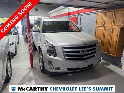2019 Cadillac Escalade Luxury