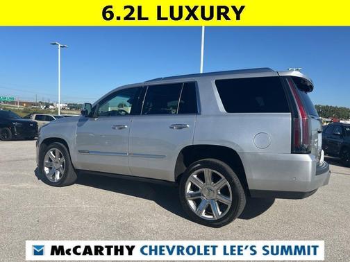 2019 Cadillac Escalade Luxury