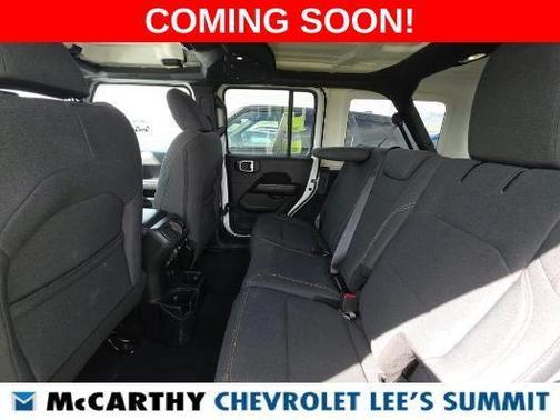 Bright White Clearcoat 2025 Jeep Wrangler Sahara