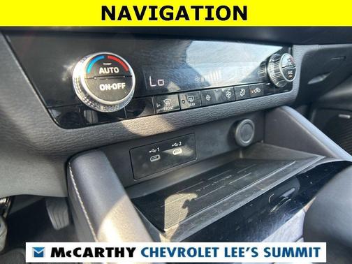 2025 Mitsubishi Outlander ES