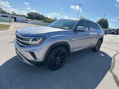 2022 Volkswagen Atlas Cross Sport 3.6L V6 SE w/Technology