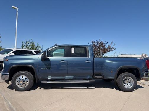 Lakeshore Blue Metallic 2026 Chevrolet Silverado 3500 LTZ
