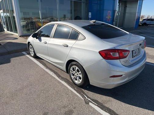 2019 Chevrolet Cruze LS