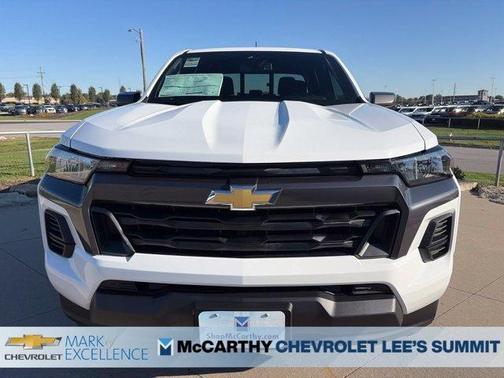 Summit White 2026 Chevrolet Colorado LT