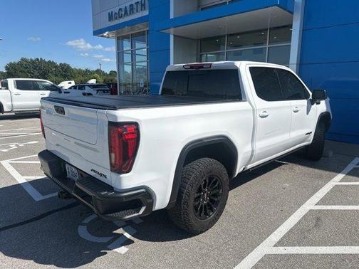 2023 GMC Sierra 1500 AT4X