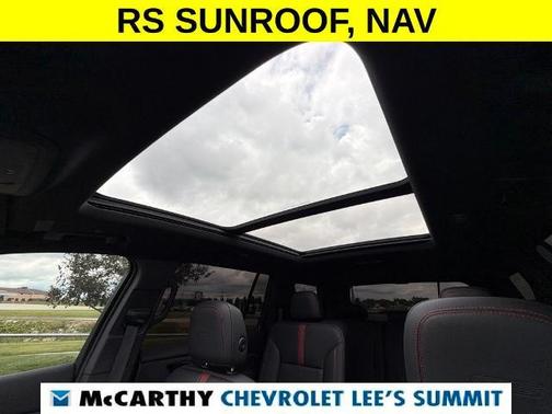 Black Metallic 2024 Chevrolet Traverse RS