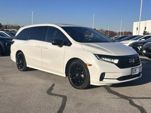 2023 Honda Odyssey Sport