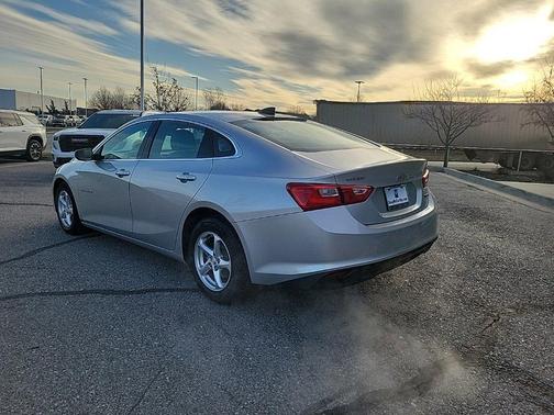 2016 Chevrolet Malibu LS