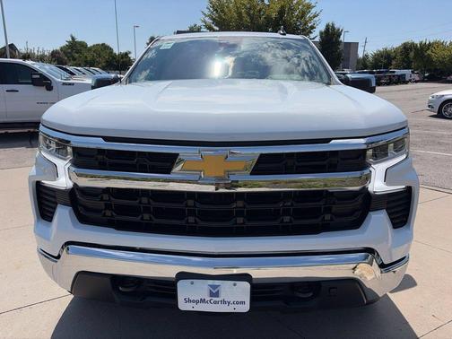 Summit White 2026 Chevrolet Silverado 1500 LT