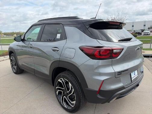 Sterling Gray Metallic 2026 Chevrolet Trailblazer RS