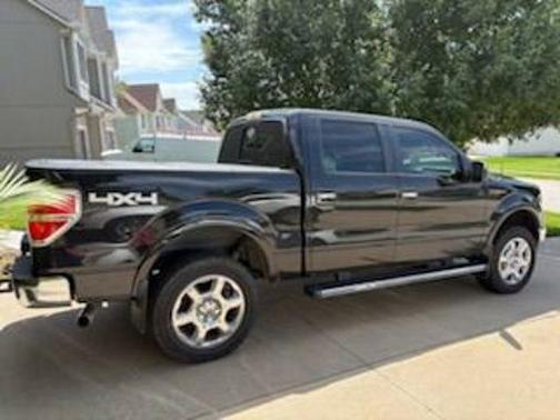 Tuxedo Black Metallic 2013 Ford F-150 Lariat