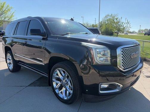 Onyx Black 2017 GMC Yukon Denali