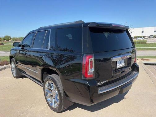 Onyx Black 2017 GMC Yukon Denali