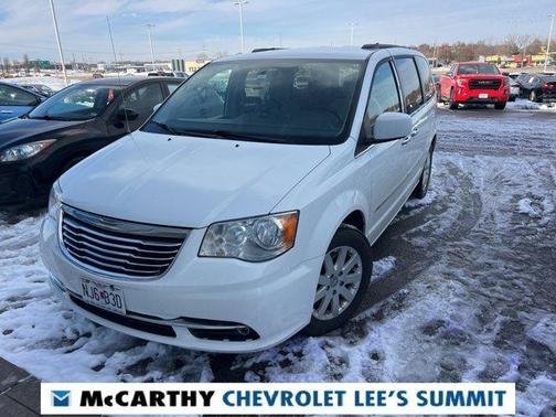 2015 Chrysler Town & Country Touring