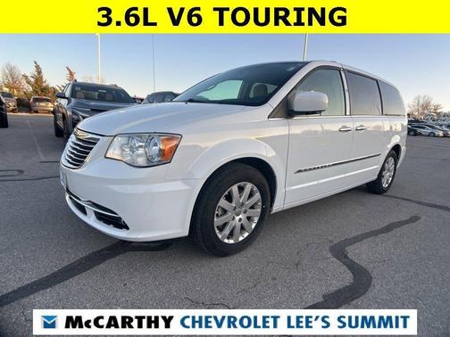2015 Chrysler Town & Country Touring