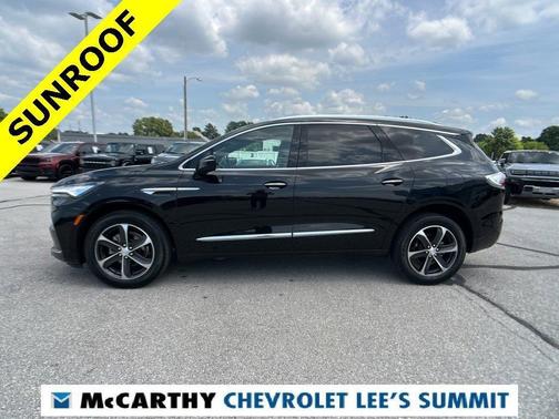 2022 Buick Enclave Essence