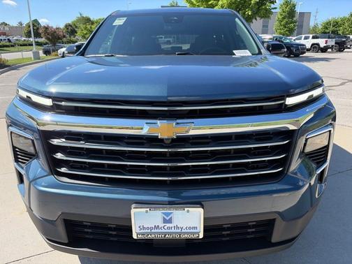 Lakeshore Blue Metallic 2026 Chevrolet Traverse LT