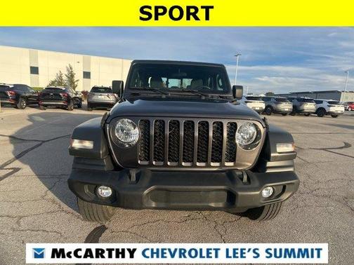 2021 Jeep Gladiator Sport