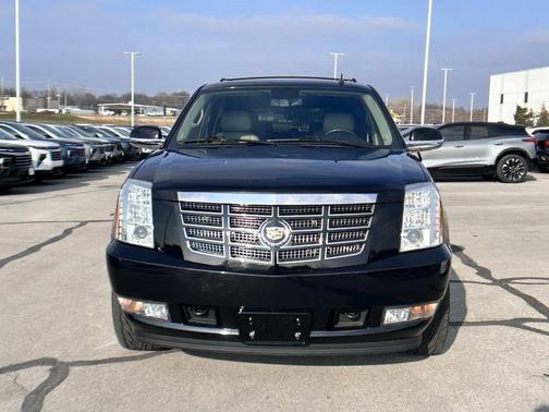 2013 Cadillac Escalade Luxury