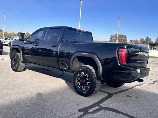 2024 GMC Sierra 2500 AT4X
