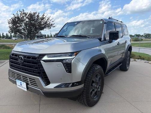 Silver 2025 Lexus GX 550 550 OVERTRAIL+