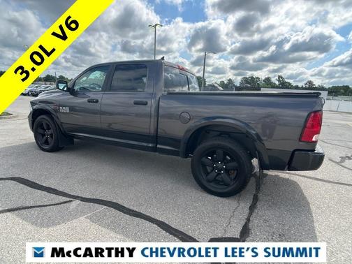 2018 RAM 1500 SLT