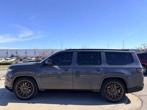 2022 Jeep Grand Wagoneer Series I