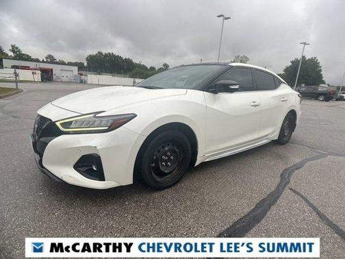 2023 Nissan Maxima SR