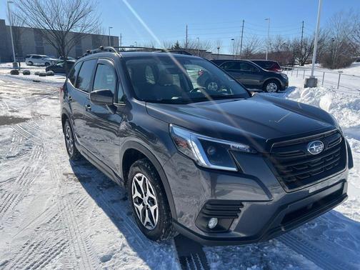 2023 Subaru Forester Premium