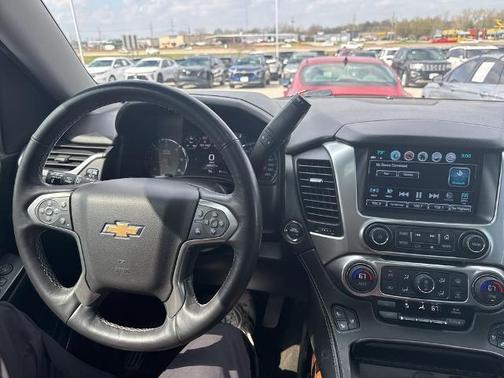 Summit White 2017 Chevrolet Suburban Premier