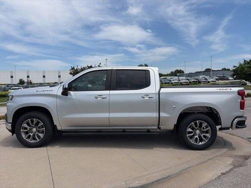 Silver Ice Metallic 2021 Chevrolet Silverado 1500 LT