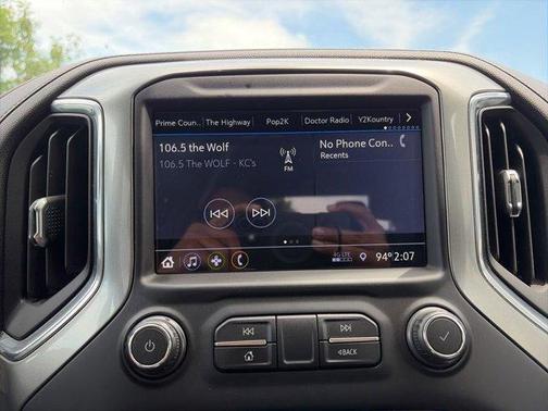 Silver Ice Metallic 2021 Chevrolet Silverado 1500 LT