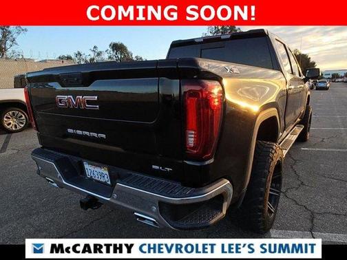 2022 GMC Sierra 1500 SLT