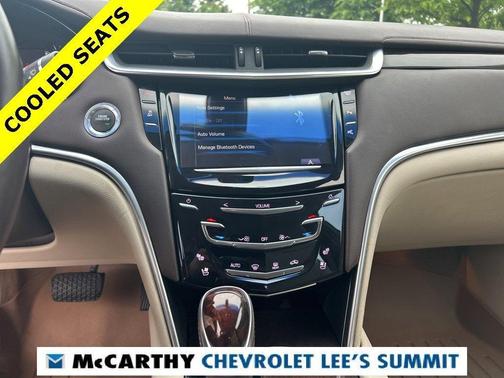 2016 Cadillac XTS Luxury Collection
