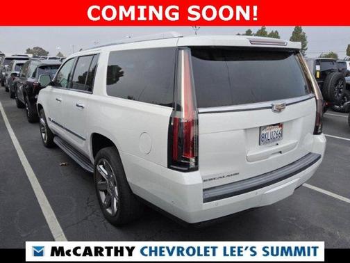 2019 Cadillac Escalade ESV Premium Luxury
