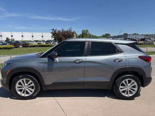 Steel Metallic 2021 Chevrolet Trailblazer LS