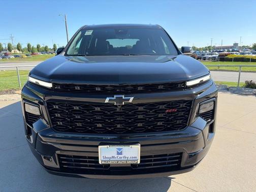 Mosaic Black Metallic 2026 Chevrolet Traverse RS