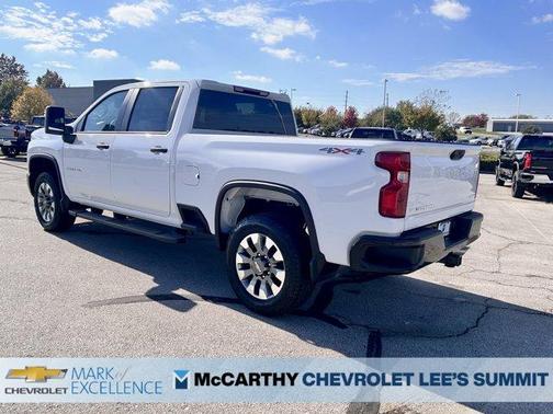 2026 Chevrolet Silverado 2500 Custom