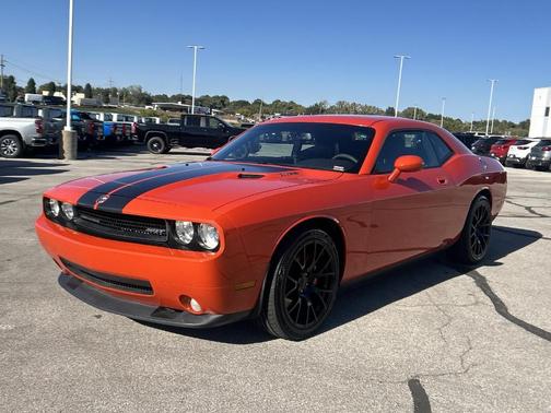 2009 Dodge Challenger SRT8