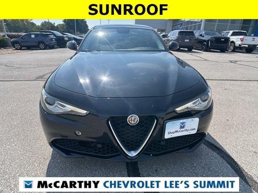 2018 Alfa Romeo Giulia Base