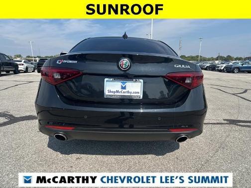 2018 Alfa Romeo Giulia Base