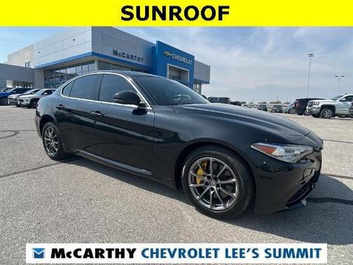 2018 Alfa Romeo Giulia Base