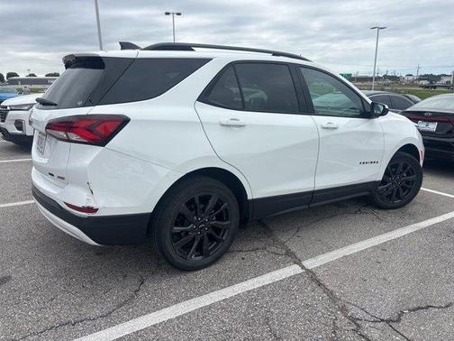 Summit White 2023 Chevrolet Equinox RS