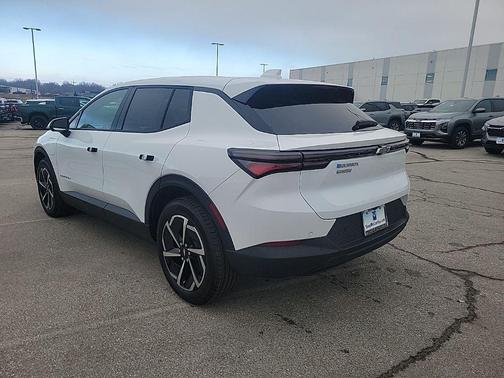 2026 Chevrolet Equinox EV LT 1