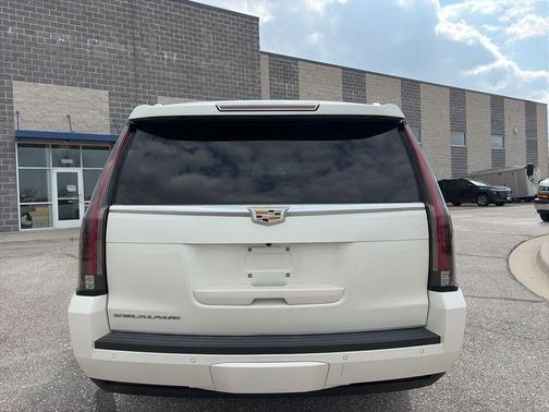 2015 Cadillac Escalade ESV Luxury