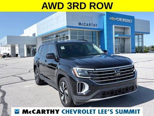 Deep Black Pearl Effect 2024 Volkswagen Atlas 2.0T SE