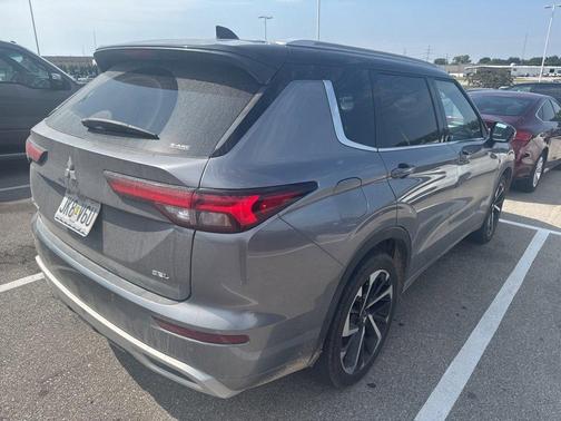 2024 Mitsubishi Outlander SEL