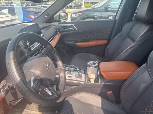 2024 Mitsubishi Outlander SEL