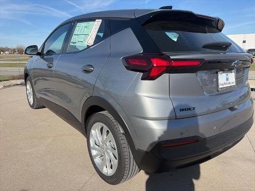 Sterling Gray Metallic 2027 Chevrolet Bolt LT