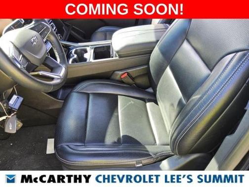 Mosaic Black Metallic 2024 Chevrolet Traverse LT